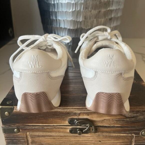 Madewell League Sneakers in Washed Nubuck - Picture 6 of 7